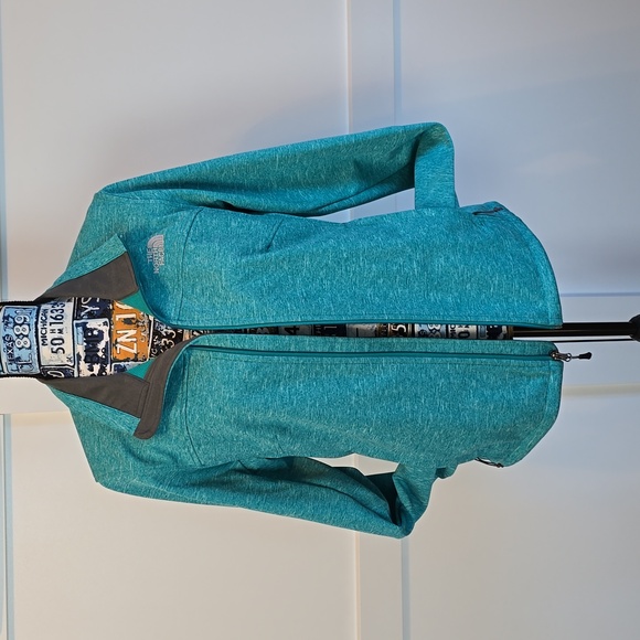 The North Face Women's jacket size Large. - Picture 13 of 14